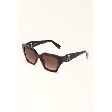 Ochelari de soare cat-eye cu lentile in degrade