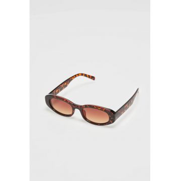 Ochelari de soare femei -  forma ingusta - lentile colorate - maroniu -