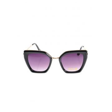 Ochelari de soare eleganti cu rama neagra si lentile mov