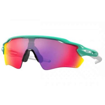 Ochelari de soare barbati Oakley OO9208 9208C6