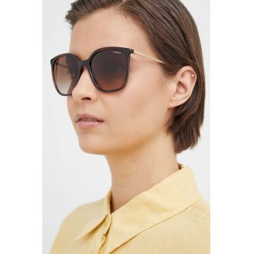 VOGUE ochelari de soare femei, culoarea maro, 0VO5564S