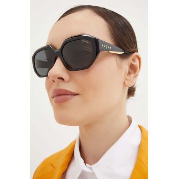 VOGUE ochelari de soare femei, culoarea negru, 0VO5554S