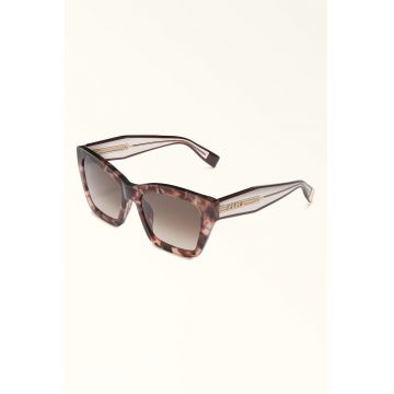 Ochelari de soare cat-eye cu lentile in degrade